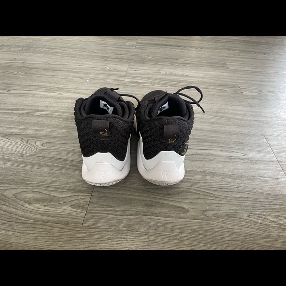 Jordan WhyNot Zer0.2 - Picture 4 of 5